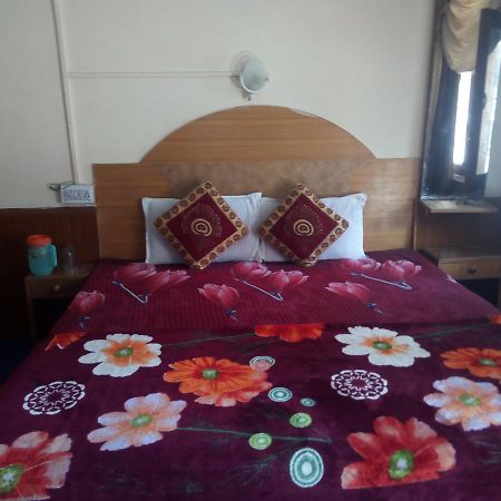Hotel Everest Manāli Extérieur photo
