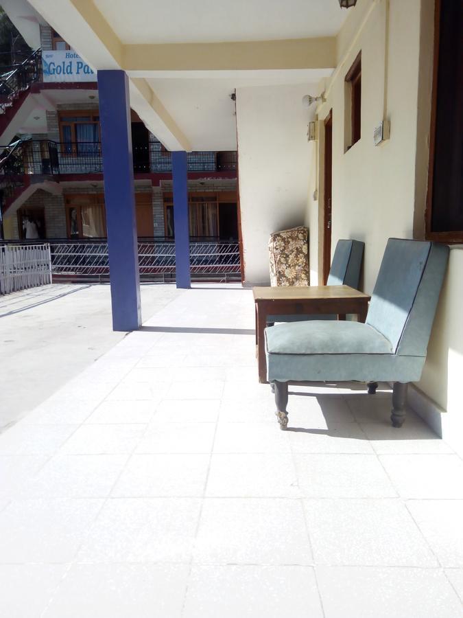 Hotel Everest Manāli Extérieur photo